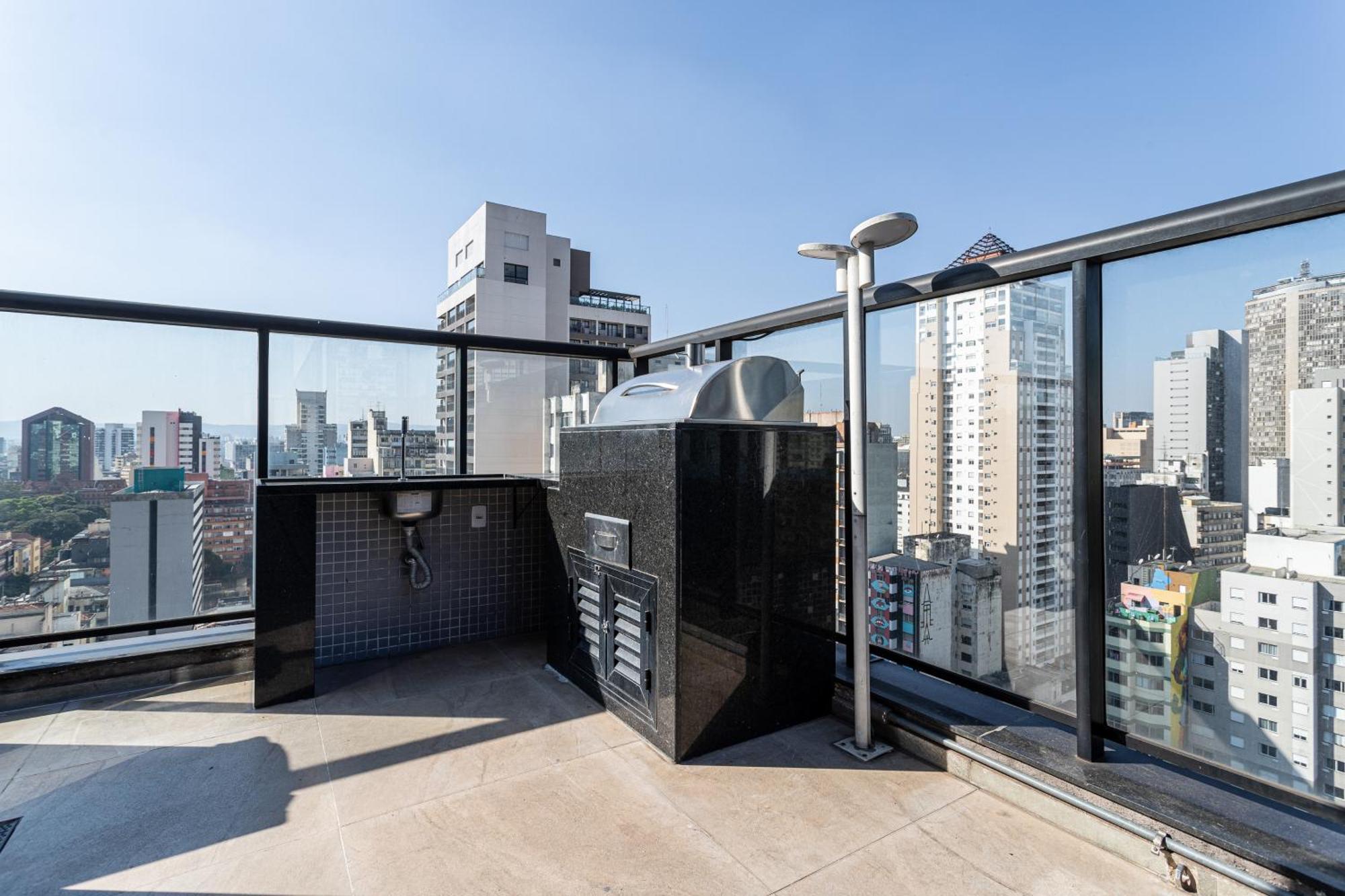 Predio Completo Na Consolacao Com Piscina No Rooftop - Share Consolacao Сан-Паулу Екстер'єр фото