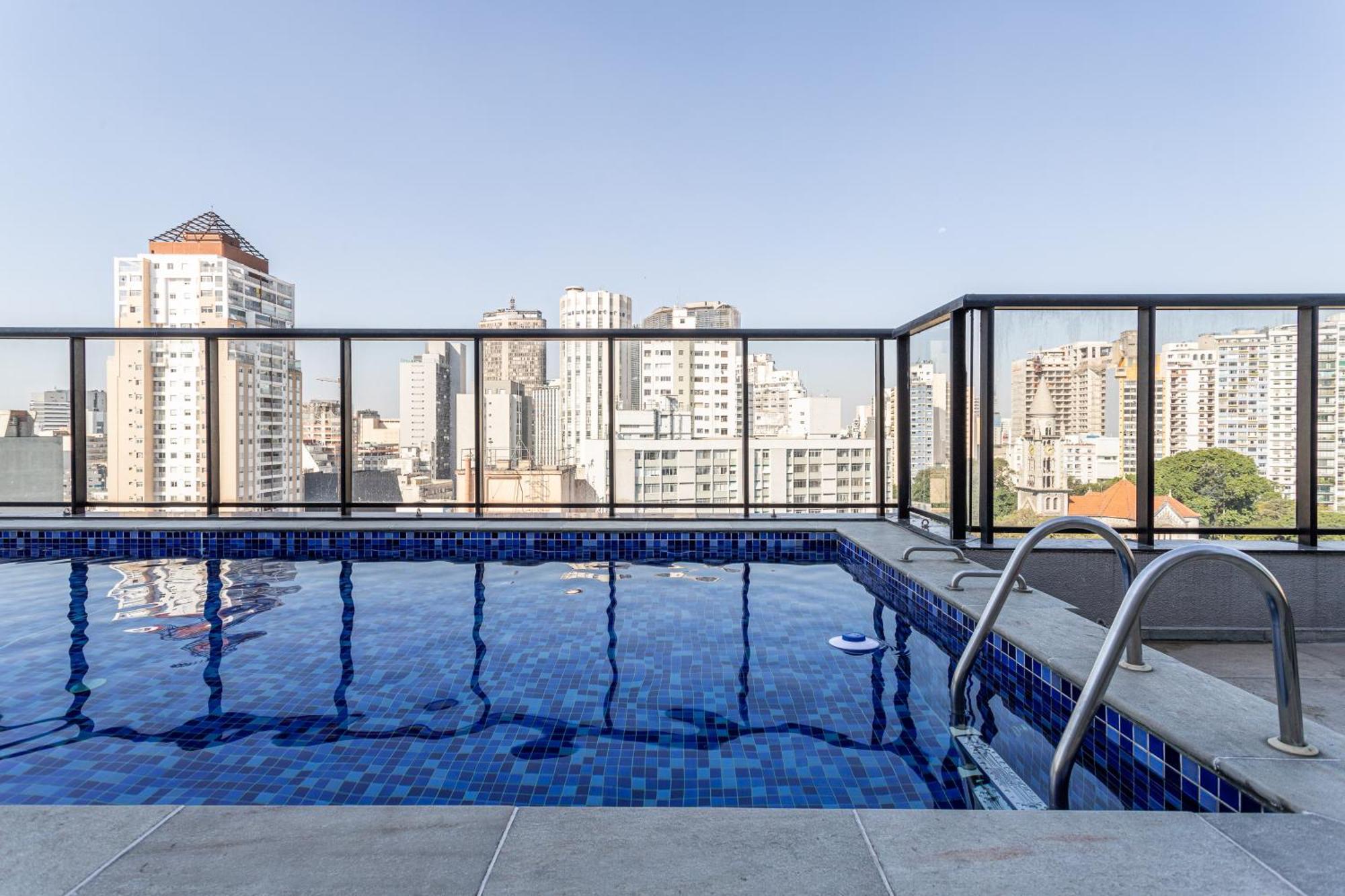 Predio Completo Na Consolacao Com Piscina No Rooftop - Share Consolacao Сан-Паулу Екстер'єр фото